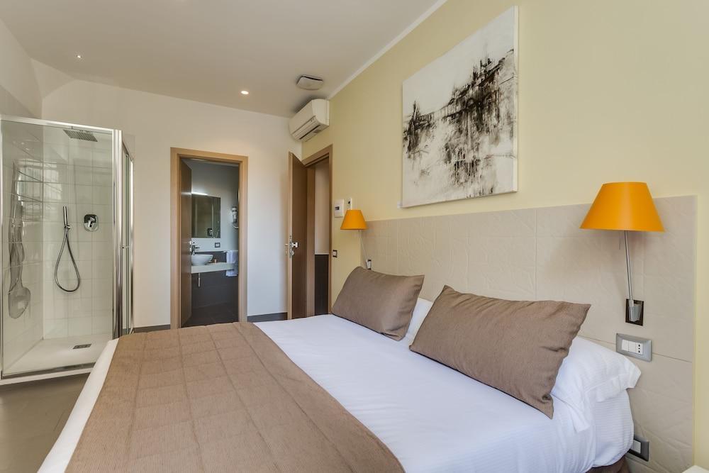 Trevi Palace Hotel Rzym Zewnętrze zdjęcie
